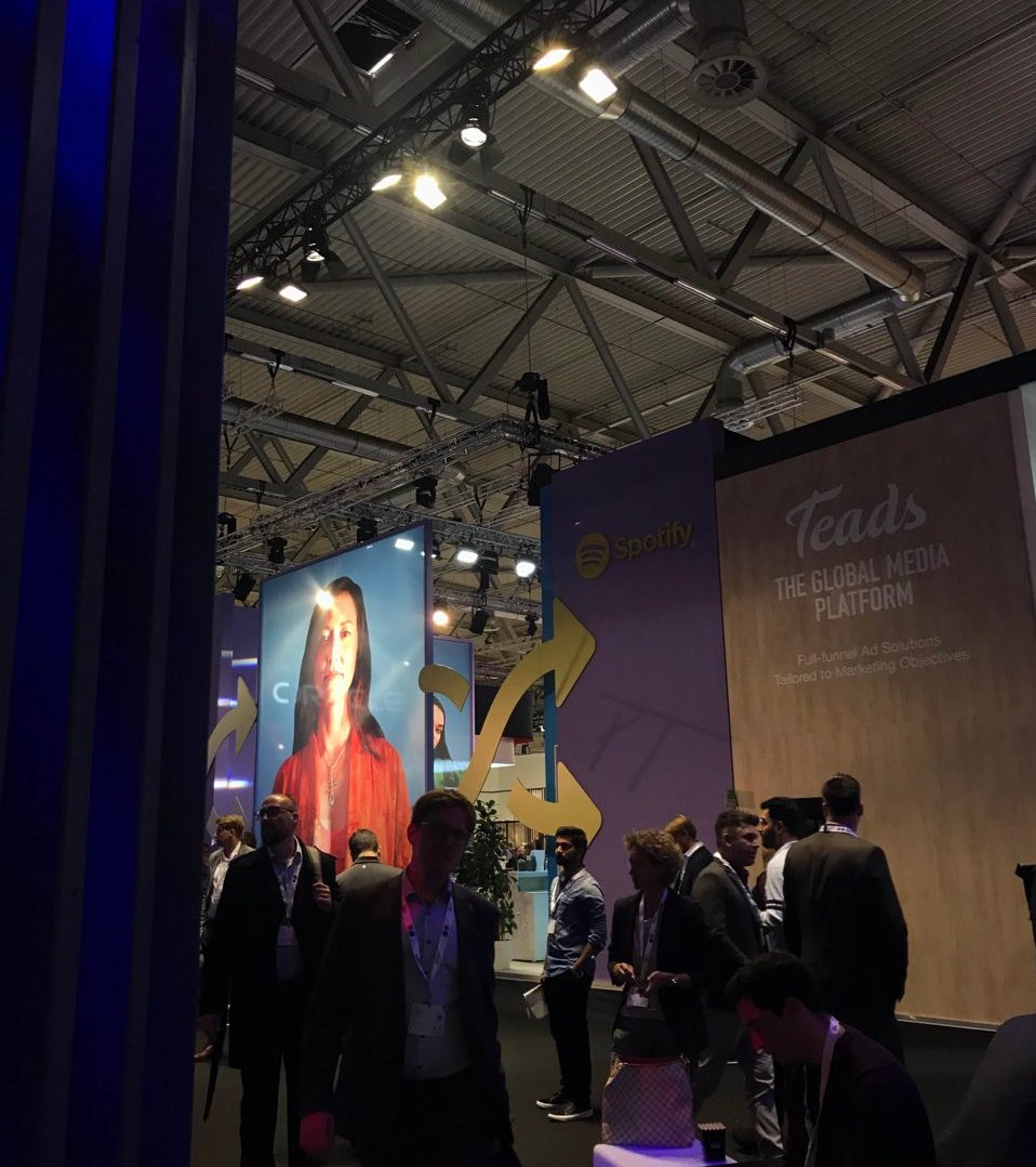 Aclewe bei dmexco 2019 Charlotte Roche Spotify Messestand